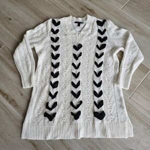 Lane Bryant White V-Neck Tunic Sweater with Black Ribbon Accents Size 14 16